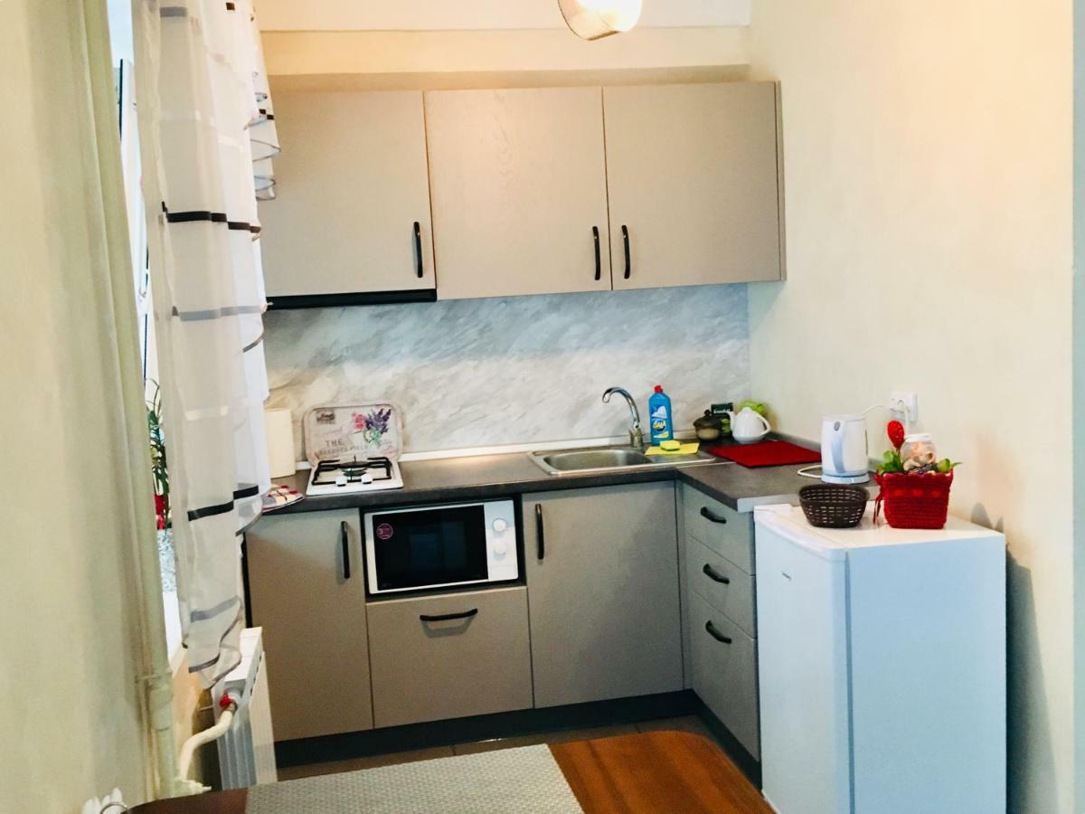 Peremohy Avenue 17 Apartamento Kiev Exterior foto